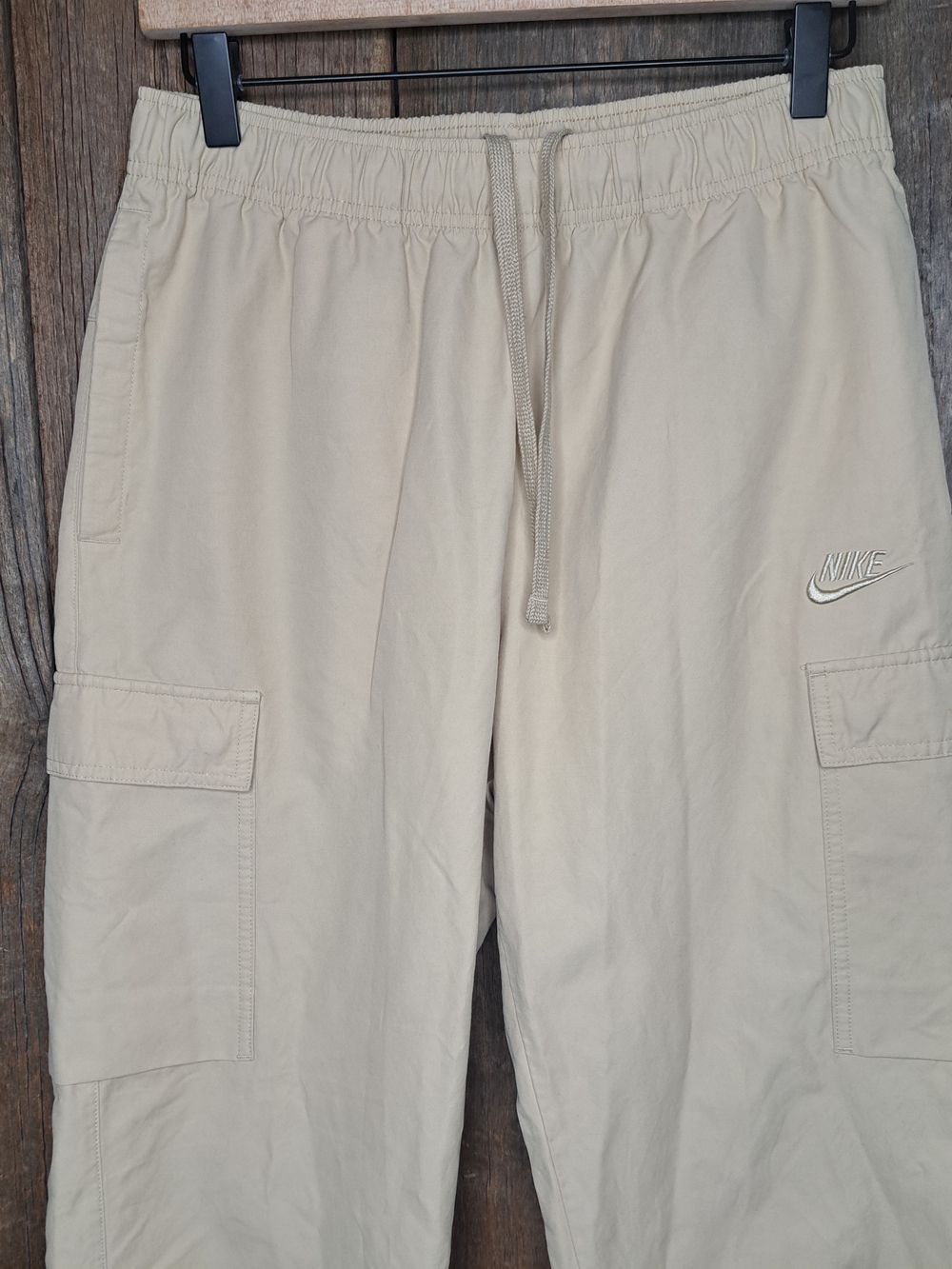 Gorpcore Utilitarian Nike Sportswear Men's Small Nylon Woven Cargo Pant Beige